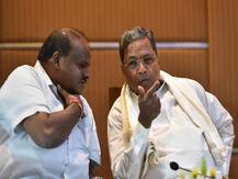 कर्नाटक: निर्दलीय विधायक ने वापस लिया समर्थन, कांग्रेस-जेडीएस सरकार का काउंट-डाउन शुरू