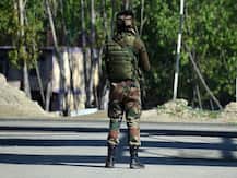 पुलवामा में सुरक्षाबलों को बड़ी कामयाबी, हिजबुल के ठिकाने से भारी तादाद में हथियार और गोला-बारूद जब्त