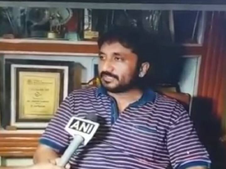 Super 30 teacher Anand Kumar reveals he has a brain tumour in a recent interview सुपर 30 के संस्थापक आनंद कुमार लड़ रहे हैं ब्रेन ट्यूमर से जंग, सुनने में होती है दिक्कत