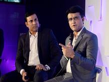 गांगुली-लक्ष्मण समेत कई पूर्व क्रिकेटरों ने उठाए सवाल, कहा- धोनी को सातवें नंबर पर भेजना बहुत बड़ी गलती