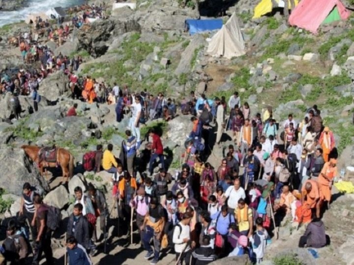Terror threat on Amarnath Yatra, State Govt issued advisory to return pilgrims अमरनाथ यात्रा पर आतंकी हमले की आशंका, राज्य सरकार ने यात्रियों से वापस लौटने के लिए कहा