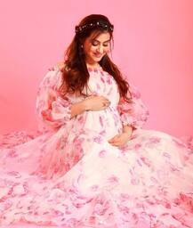 अभिनेत्री प्रियंका कलंत्री ने कराई मैटरनिटी की फोटो शूट, देखें खूबसूरत तस्वीरें