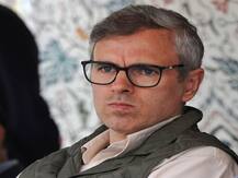 जम्मू-कश्मीर: सैफुद्दीन सोज की नजरबंदी को लेकर सरकार के जवाब पर भड़के उमर अब्दुल्ला, ट्विटर पर रोहित कंसल को घेरा