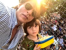 PICS: बॉलीवुड और क्रिकेट सेलिब्रिटिज के बच्चों की अनदेखी तस्वीरें