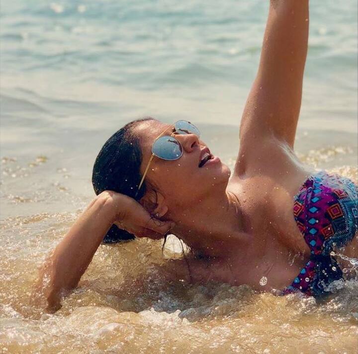 बता दें कि कविता अब फिटनेस फ्रीक हो गई हैं. उन्होंने हाल ही में अपनी एक बोल्ड तस्वीर को फोटो शेयरिंग साइट इंस्टाग्राम पर अपलोड किया है. (फोटो: इंस्टाग्राम/कविता कौशिक)