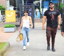 अर्जुन कपूर के साथ इस अंदाज में लंच पर पहुंची मलाइका अरोड़ा, सामने आईं तस्वीरें