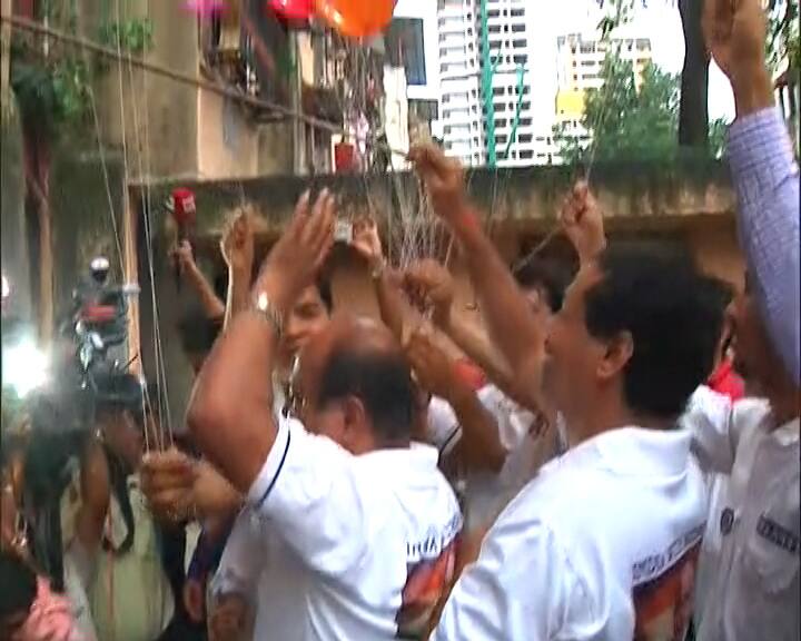 पाकिस्तानी मिलिट्री कोर्ट द्वारा 10 अप्रैल 2017 को कुलभूषण जाधव को सज़ा-ए-मौत सुनाए जाने के बाद भारत ने 8 मई 2017 को आईसीजे का दरवाजा खटखटाया था.