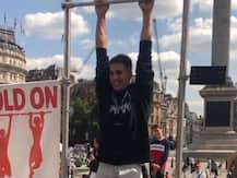 100 पाउंड के लिए अक्षय कुमार ने सड़क पर किया ये काम, पत्नी ट्विंकल शेयर किया VIDEO