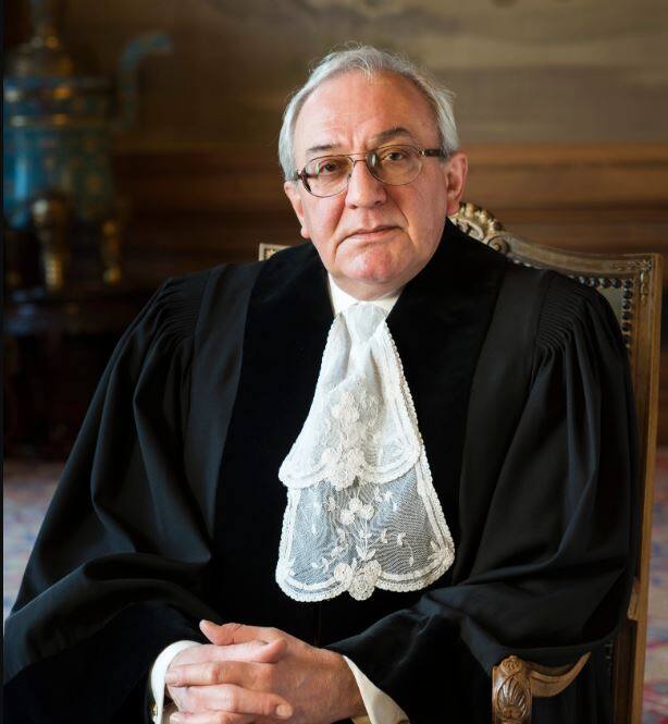 जज जेम्स रिचर्ड क्रॉफर्ड ऑस्ट्रेलिया के हैं और 6 फरवरी 2015 से आईसीजे के सदस्य हैं.