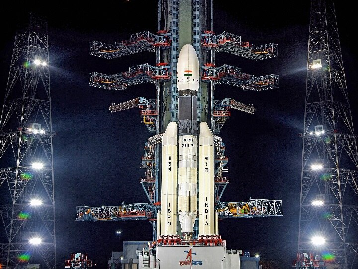 From Neil Armstrong to Chandrayaan BLOG: 50 साल पहले चांद पर से लौटे थे नील आर्मस्‍ट्रांग, कल भारत लॉन्च करेगा चंद्रयान 2