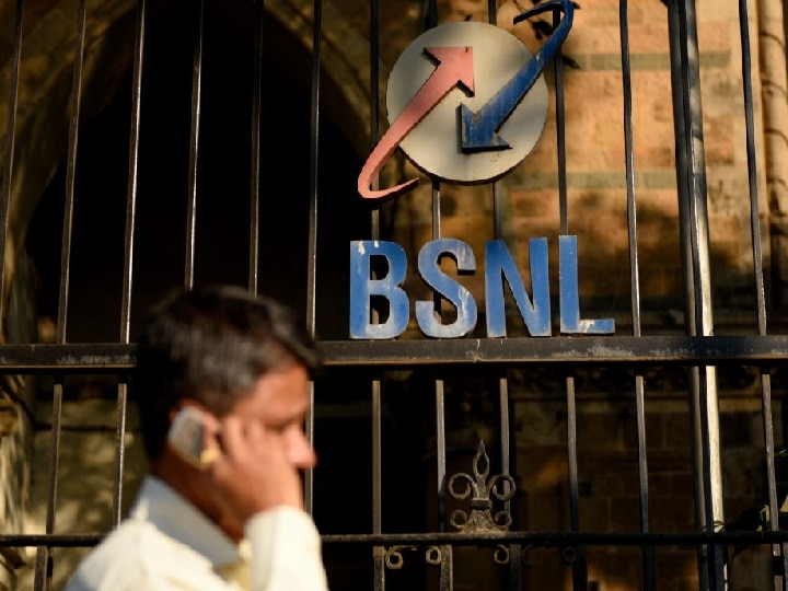 BSNL is in financial crisis to retrench 20 thousand contract workers झटका: BSNL के पास पैसा नहीं, 20 हजार कॉन्ट्रैक्ट कर्मचारियों की करेगी छंटनी