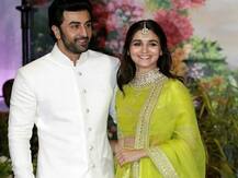 आलिया - रणबीर की शादी की खबरों पर सामने आया चाचा मुकेश भट्ट का रिएक्शन