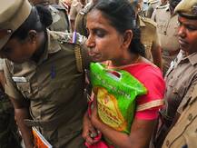 चेन्नई: राजीव गांधी की हत्या में दोषी नलिनी जेल से निकली, मिली है 1 महीने की पैरोल