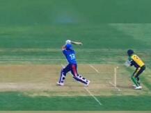 ग्लोबल T-20 लीग के पहले मुकाबले में युवराज ने किया निराश, गेल की टीम को मिली जीत