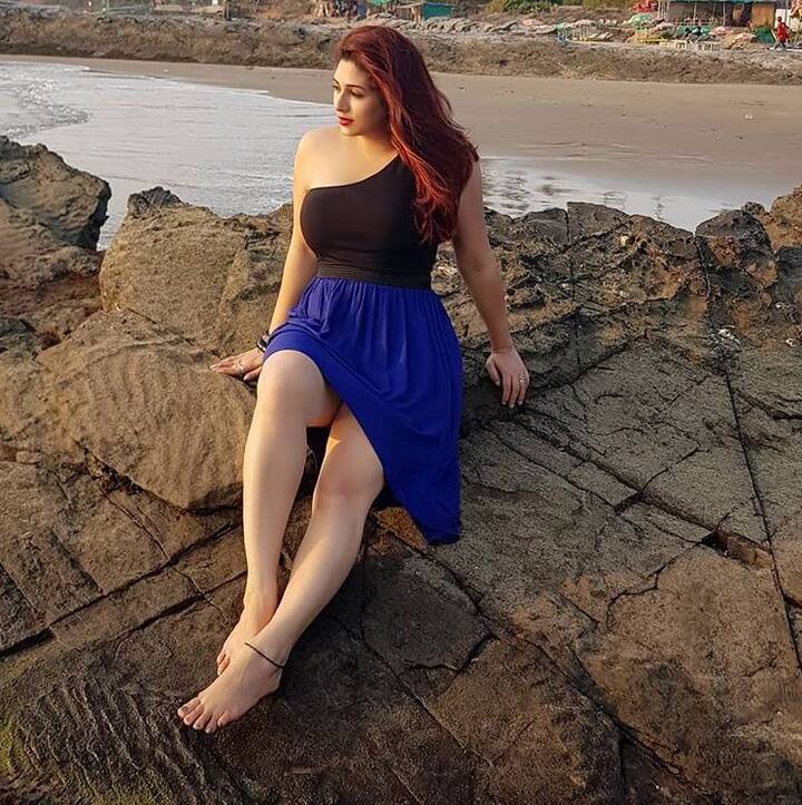 आपको बता दें कि वाहबिज दोराबजी ने 'प्यार की एक कहानी', 'सावित्री', 'सरस्वतीचंद्र' और 'बहू हमारी रजनीकांत' जैसे सीरियल में अहम किरदार निभा चुकी हैं. उन्हें प्यार की एक कहानी के लिए सपोर्टिंग रोल के लिए स्टार परिवार अवॉर्ड भी मिला. (Photo Credit: @vahbz Instagram)