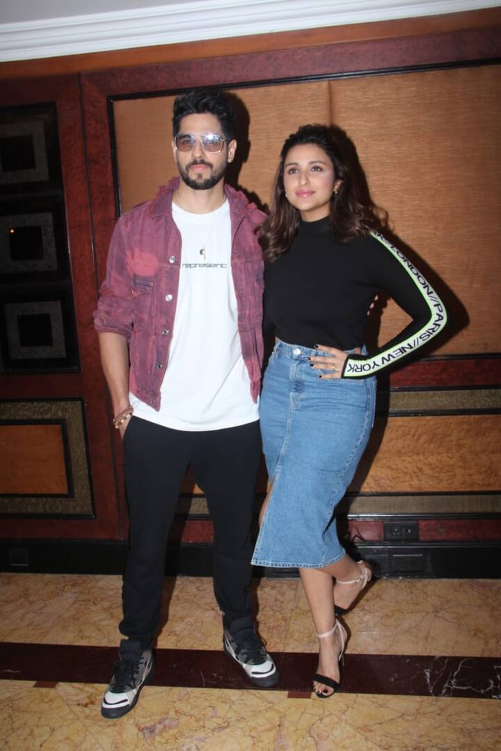 इस फिल्म में सिद्धार्थ और परिणीति चोपड़ा के साथ साथ अपारशक्ति खुराना, जावेद जाफरी और संजय मिश्रा जैसे दिग्गज कलाकार भी नज़र आएंगे. (तस्वीर: मानव मंगलानी)