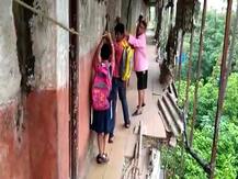 मुंबईः जर्जर इमारतों में रहने को मजबूर हैं लोग, कभी भी हो सकता है हादसा