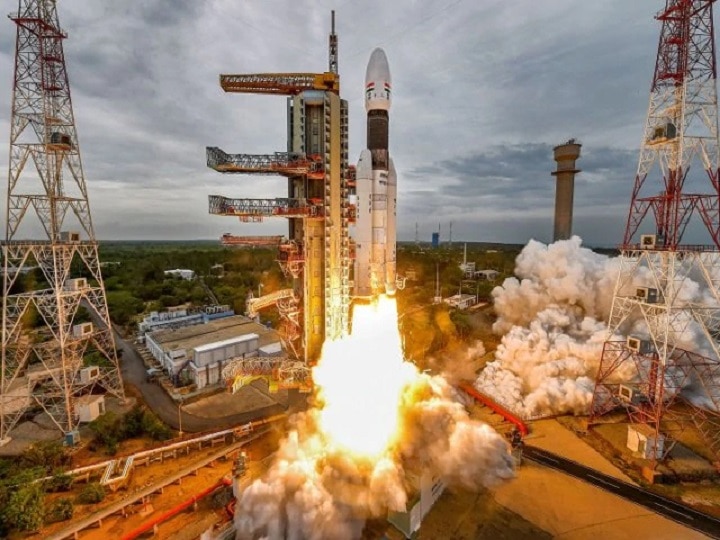 Chandrayaan-2 mission director M Vanita will not be part of Chandrayaan-3 mission चंद्रयान-3 मिशन का हिस्सा नहीं होगी चंद्रयान-2 मिशन की डायरेक्टर एम वनिता
