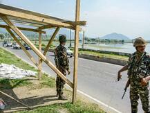 UK ने अपने नागरिकों से कहा, जम्मू-कश्मीर जाने से परहेज करें, मौजूदा हलचल का किया जिक्र