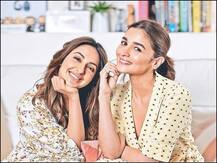 Friendship Day पर बेस्ट फ्रेंड आकांक्षा संग आलिया भट्ट ने खेला खास गेम, दोस्ती के टेस्ट दोनों हुईं पास