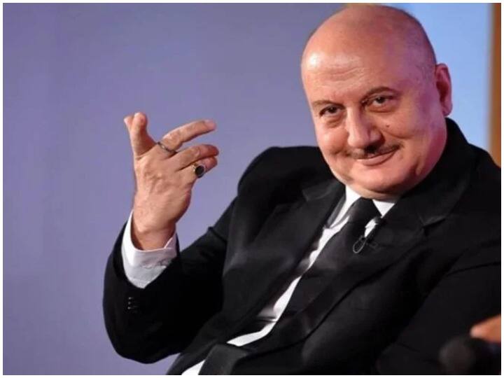 Anupam Kher tweeted solution of kashmir problem has been started post the imposition of Article 144 मौजूदा हालातों में बोले अनुपम खेर- कश्मीर की समस्या का समाधान शुरू हो चुका है