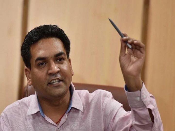 Kapil mishra says, voting day is match between india vs Pak, delhi Election  बीजेपी उम्मीदवार कपिल मिश्रा के विवादित बोल, मतदान के दिन को भारत-पाक का मैच बताया