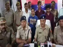 गोरखपुर: दूसरे की जगह परीक्षा देने आए चार साल्‍वर गिरफ्तार, फर्जी दस्तावेज बरामद
