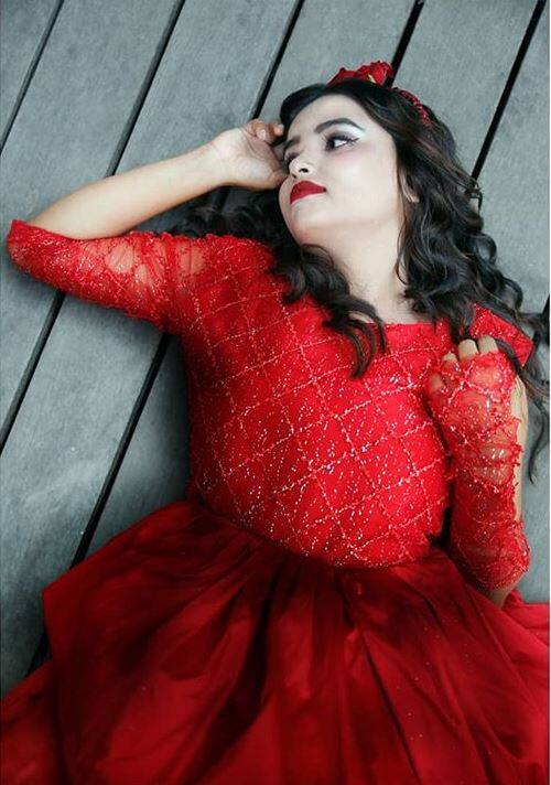 बिग बॉस 12 से फेमस हुईं उर्वशी वाणी, जिन्होंने दीपक ठाकुर के साथ जोडीदार के रूप में शो में एंट्री किया की थी, उन्होंने अपनी सादगी और ईमानदारी से सभी का दिल जीता था. (तस्वीर- Instagram/imurvashivani)