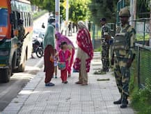 जम्मू कश्मीर पुनर्गठन कानून को राष्ट्रपति की मंजूरी, श्रीनगर-कश्मीर में हालात सामान्य, जम्मू से हटी धारा 144