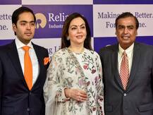 मुकेश अंबानी की रिलायंस की सालाना जनरल मीटिंग आज, हो सकती हैं Jio फोन समेत कई बड़ी घोषणाएं