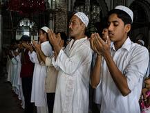 Bakrid 2018: क्यों मनाई जाती है बकरीद, जानिए क्या है इस त्योहार से जुड़ी मान्यता