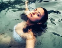 \'सेक्रेड गेम्स 2\' में नजर आएंगी सुरवीन चावला, कहा- मन करता था सेट से भाग जाऊं