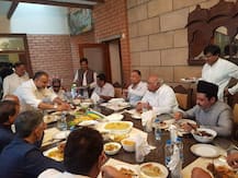 कर्नाटक बाढ़ः बीजेपी ने बिरयानी पार्टी में शामिल होने के लिए सिद्धरमैया पर साधा निशाना