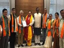 सिक्किम में बड़ा राजनीतिक उलटफेर, SDF के 10 विधायक बीजेपी में शामिल