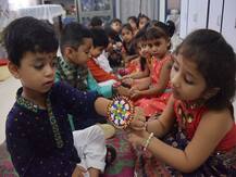Raksha Bandhan: आज भाई बहन के प्यार का त्योहार \'रक्षाबंधन\', जानें- कब है राखी बांधने का शुभ मुहूर्त