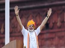 लाल किले की प्राचीर से पीएम मोदी ने किसानों से की अपील- क्या धरती को बचाने के लिए कम कर सकते हैं केमिकल