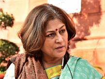 क्लब की दीवार को गाड़ी से टक्कर मारने के बाद बेटा गिरफ्तार, सांसद मां बोली- कानून अपना काम करे