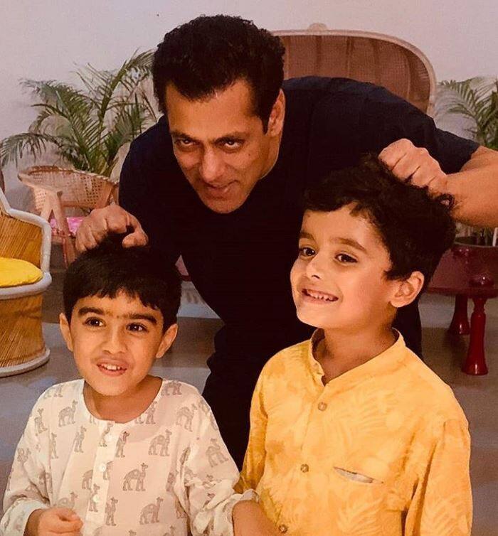  एक अन्य तस्वीर में बीना ने कहा कि 