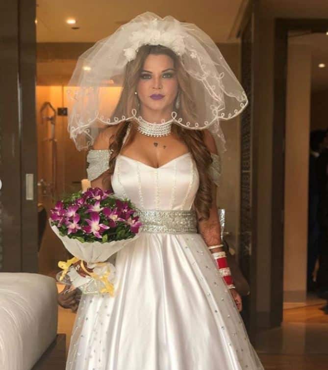 (सभी तस्वीरें- इंस्टाग्राम @rakhisawant2511)