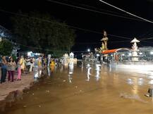 तस्वीरें: भारी बारिश और भूस्खलन से उत्तराखंड के हालात बेहद खराब, गंगा का जलस्तर चेतावनी निशान के पार