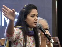 कश्मीर के हालात पर शहला राशिद के दावों को सेना ने खारिज किया, SC में वकील ने की गिरफ्तारी की मांग