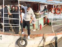 इस तरह \'मिशन मंगल\' की कामयाबी का जश्न मना रहे हैं अक्षय कुमार, सामने आई हैं ये तस्वीरें