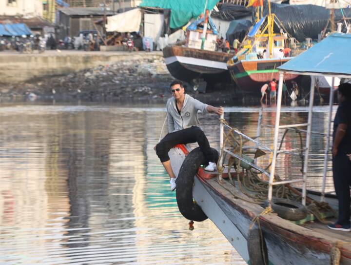 अक्षय कुमार अपने खतरनाक स्टंट्स को लेकर जाने जाते हैं और यहां पर भी वो कुछ उसी अंदाज़ में दिखाई दिए. (तस्वीर मानव मंगलानी)