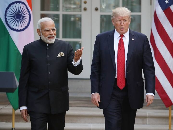 पीएम मोदी और इमरान ने अलग-अलग की ट्रंप से फोन पर बात, मोदी ने इमरान को बताया 'शांति का दुश्मन' PM Narendra Modi calls up Trump, raises Pakistan's anti-India rhetoric पीएम मोदी और इमरान ने अलग-अलग की ट्रंप से फोन पर बात, मोदी ने इमरान को बताया 'शांति का दुश्मन'