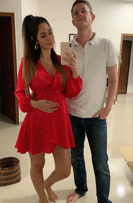 प्रेग्नेंसी को इंजॉय कर रही ब्रूना ने हाल में बेबी बंप के साथ बेहद खूबसूरत फोटोशूट करवाया है.