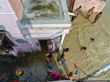 दिल्ली: यमुना में पानी का स्तर खतरे के निशान से ऊपर पहुंचा, नदी किनारे बसे इलाकों में पानी भरने का खतरा बढ़ा