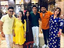 प्रेग्नेंट पत्नी गिन्नी चतरथ के साथ बेबी शॉवर पार्टी में मस्ती करते दिखे कपिल शर्मा, सामने आई खूबसूरत तस्वीरें