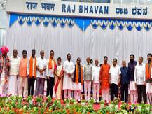 येदियुरप्पा के मंत्रिमंडल में 17 विधायकों को मंत्री पद, नाराज़ चल रहे विधायकों को मनाने की कवायद तेज़