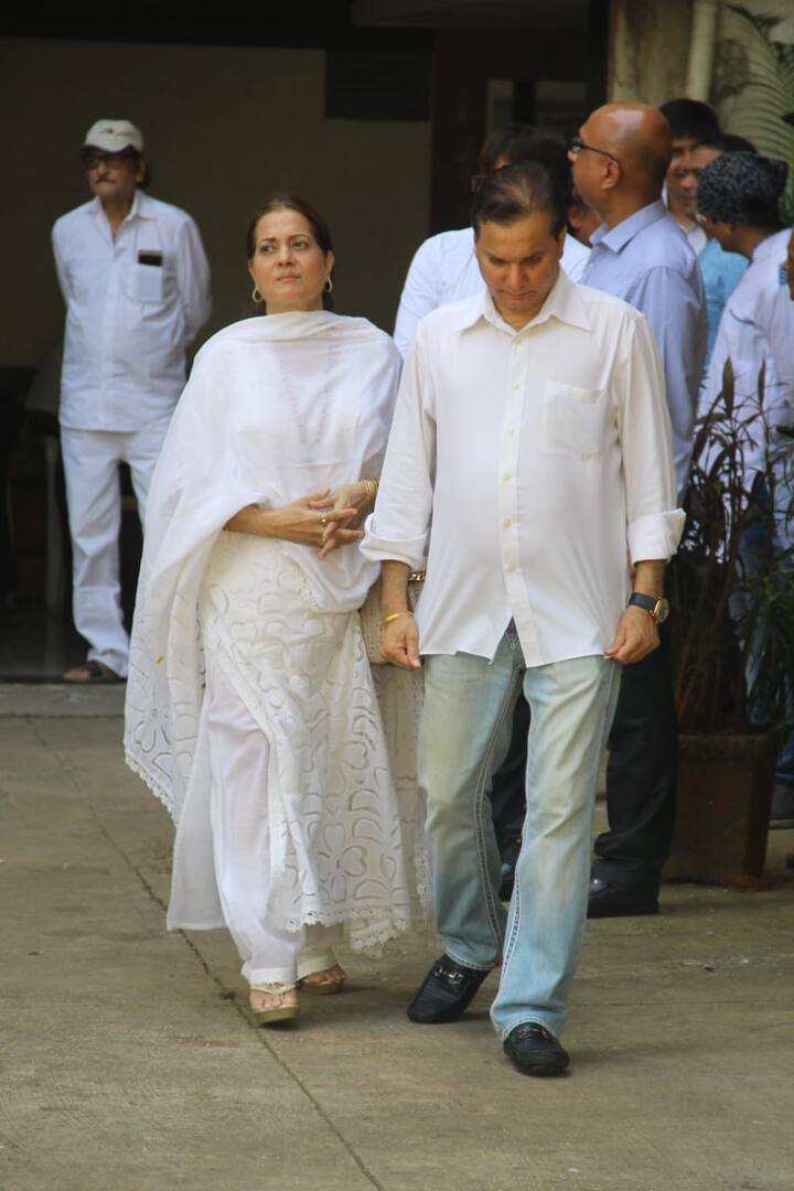 आपको बता दें कि खय्याम 'कभी-कभी', 'उमराव जान' के गाने 'इन आंखों की मस्ती में', फिल्म 'त्रिशूल' के गाने 'आपकी महकती हुई जुल्फों' और रजिया सुल्तान के गाने 'ऐ दिल-ए-नादां' जैसी कई और सदाबहार गीतों के लिए मशहूर हैं. (Photo Credit: Manav Manglani)