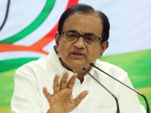 INX मीडिया केस: चिदंबरम को हाई कोर्ट से झटका, अग्रिम जमानत की याचिका खारिज, अब SC में कल सुनवाई INX मीडिया केस: चिदंबरम को हाई कोर्ट से झटका, अग्रिम जमानत की याचिका खारिज, अब SC में कल सुनवाई